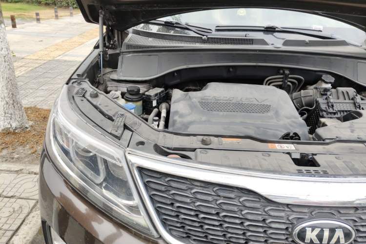 Used Kia Sorento 2013 2.2T 5-Seater Diesel Luxury Edition Engine Bay Right