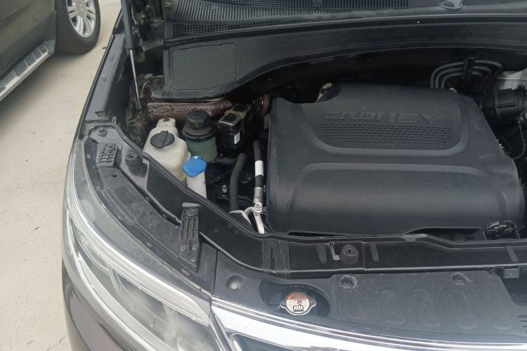 Used Kia Sorento 2013 2.2T 7-seat Diesel Luxury Edition Engine Bay Right
