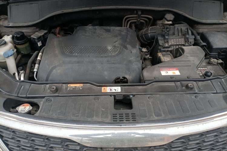 Used Kia Sorento 2013 2.2T 7-seat Diesel Luxury Edition Engine Bay