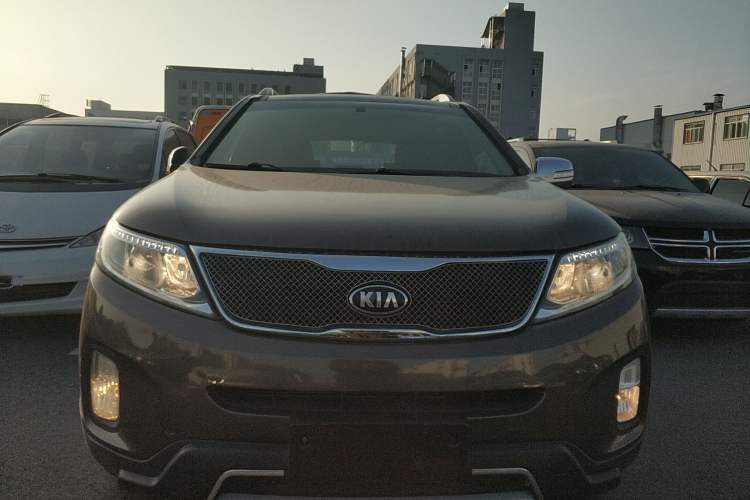 Used Kia Sorento 2013 2.2T 5-Seater Diesel Luxury Edition Exterior 1