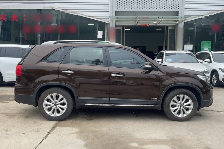 Used Kia Sorento 2013 2.4L 5-Seater Gasoline Comfort Version China IV Standard Exterior 2