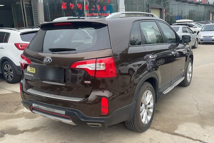 Used Kia Sorento 2013 2.4L 5-Seater Gasoline Comfort Version China IV Standard Exterior 3