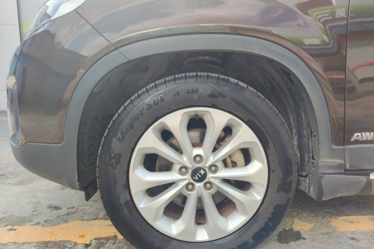 Used Kia Sorento 2013 2.4L 7-Seater Gasoline Comfort Version China IV Standard Exterior 4