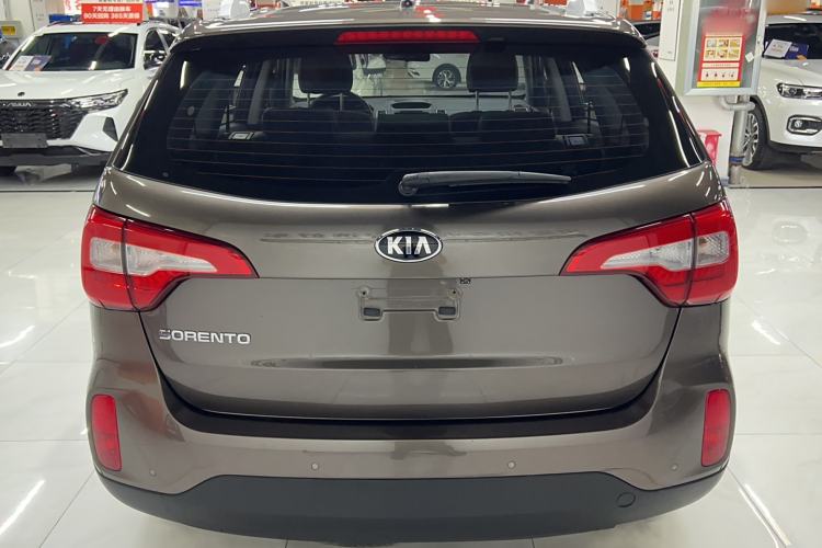 Used Kia Sorento 2013 2.4L 7-seat Gasoline Comfort Edition Exterior 4