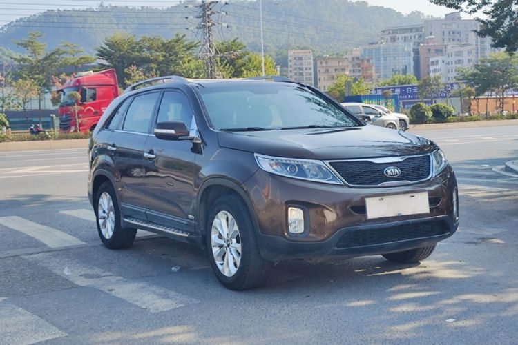 Used Kia Sorento 2013 2.4L 7-Seater Gasoline Comfort Version China IV Standard Exterior 5