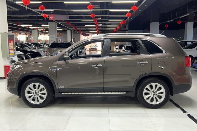 Used Kia Sorento 2013 2.4L 7-seat Gasoline Comfort Edition Exterior 5