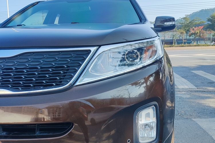 Used Kia Sorento 2013 2.4L 7-Seater Gasoline Comfort Version China IV Standard Exterior 7
