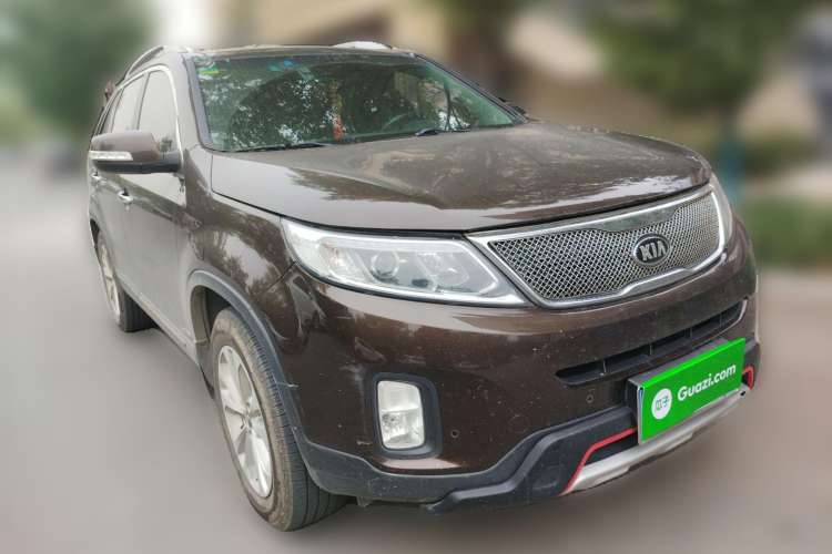 Used Kia Sorento 2013 2.2T 7-seat Diesel Luxury Edition Front Right 45 Deg