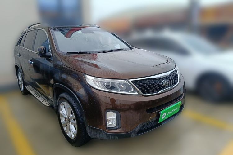 Used Kia Sorento 2013 2.2T 7-Seater Diesel Supreme Edition Front Right 45 Deg
