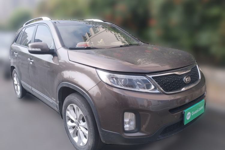 Used Kia Sorento 2013 2.4L 7-Seater Gasoline Luxury Version China IV Standard Front Right 45 Deg