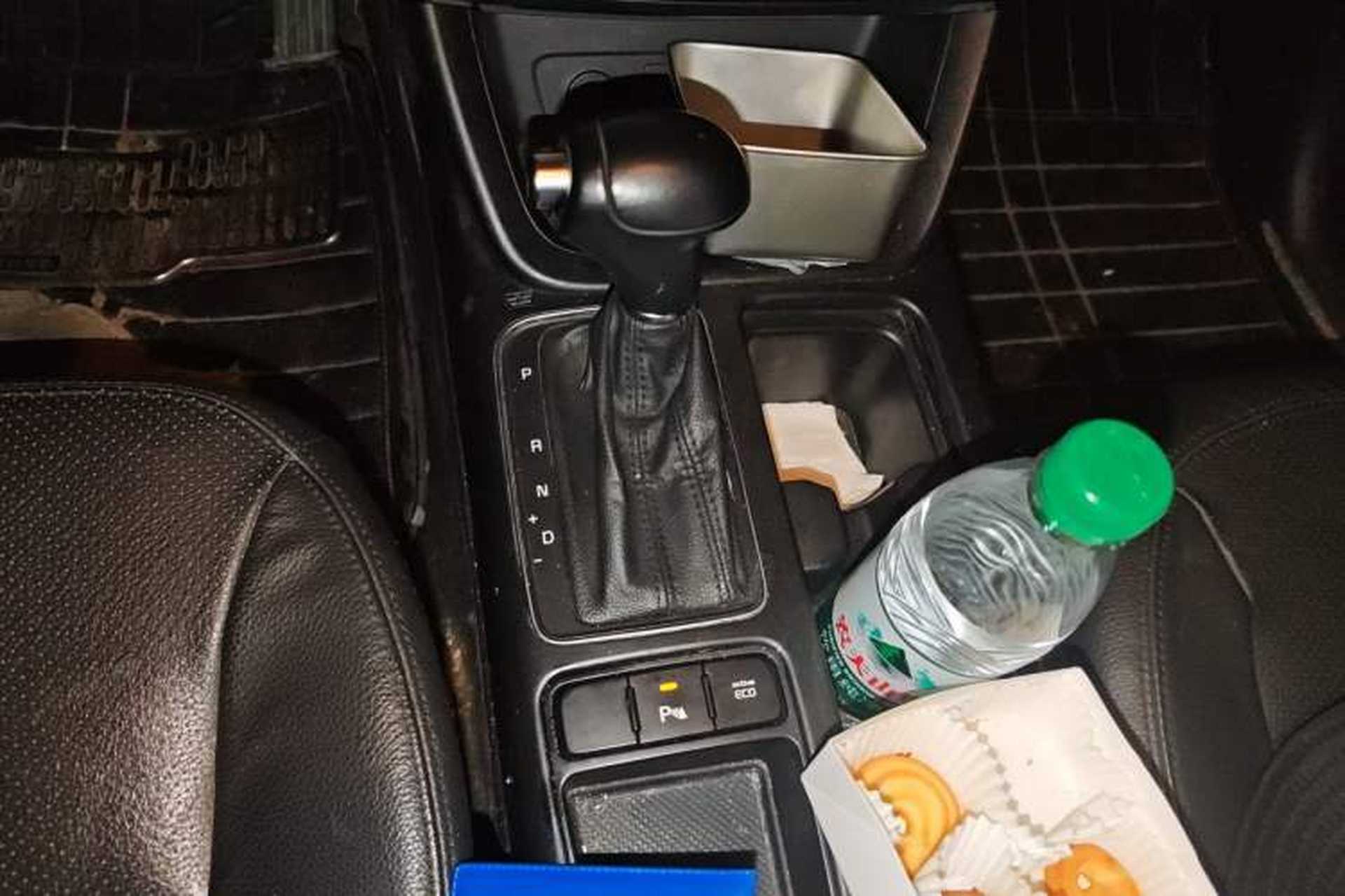 Used Kia Sorento 2013 2.4L 5-Seater Gasoline Luxury Version China V Standard Gear Lever