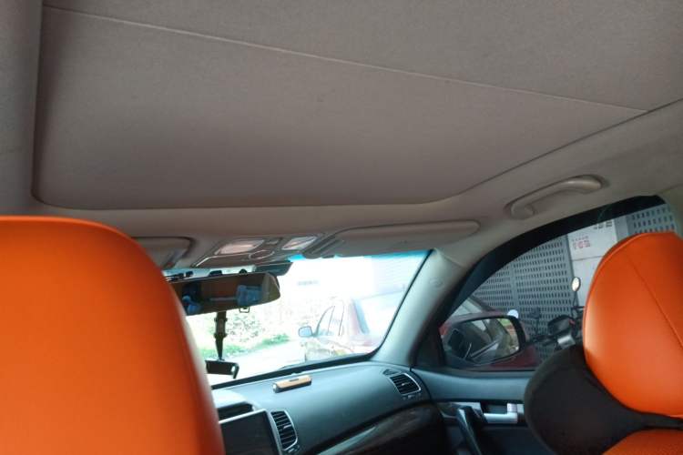 Used Kia Sorento 2013 2.4L 5-Seater Gasoline Comfort Version China IV Standard Headliner