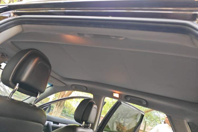 Used Kia Sorento 2013 2.2T 7-seat Diesel Luxury Edition Headliner