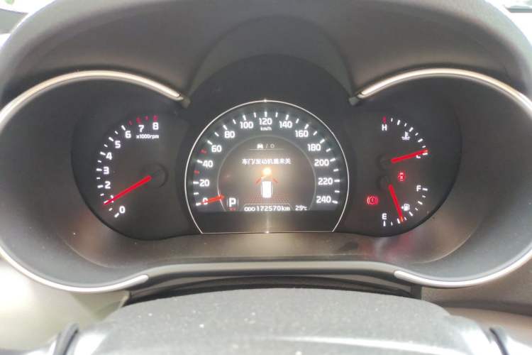 Used Kia Sorento 2013 2.4L 5-Seater Gasoline Comfort Version China IV Standard Instrument Cluster