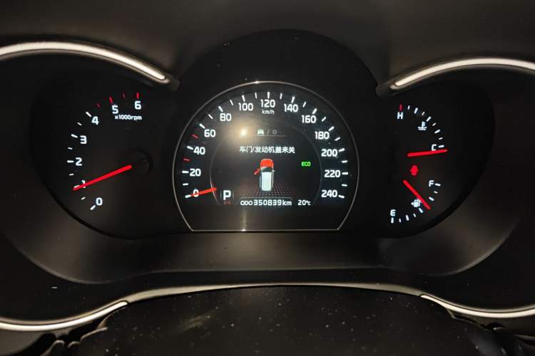 Used Kia Sorento 2013 2.2T 7-seat Diesel Luxury Edition Instrument Cluster