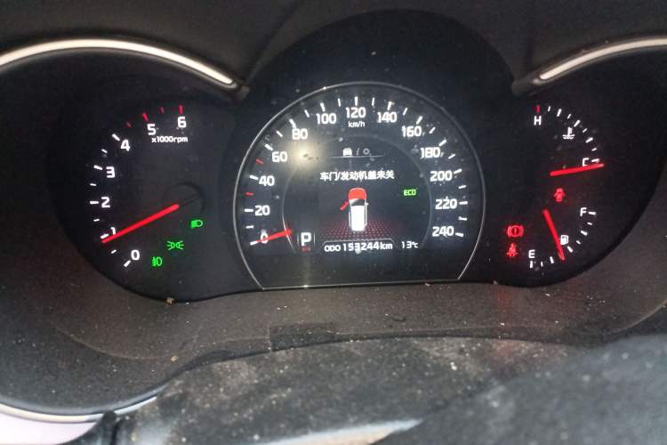 Used Kia Sorento 2013 2.2T 7-seat Diesel Luxury Edition Instrument Cluster