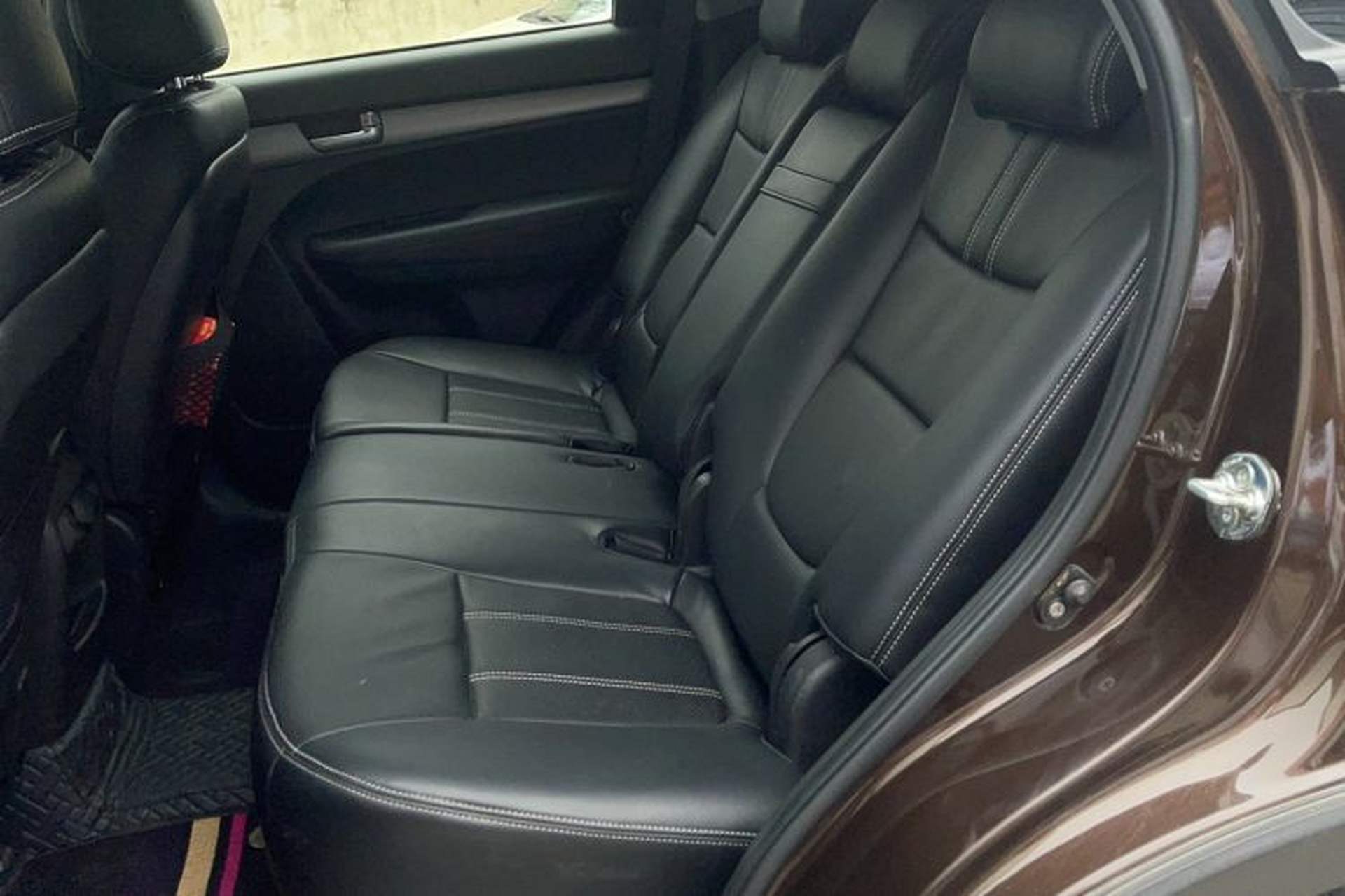 Used Kia Sorento 2013 2.4L 5-Seater Gasoline Comfort Version China IV Standard Interior 1