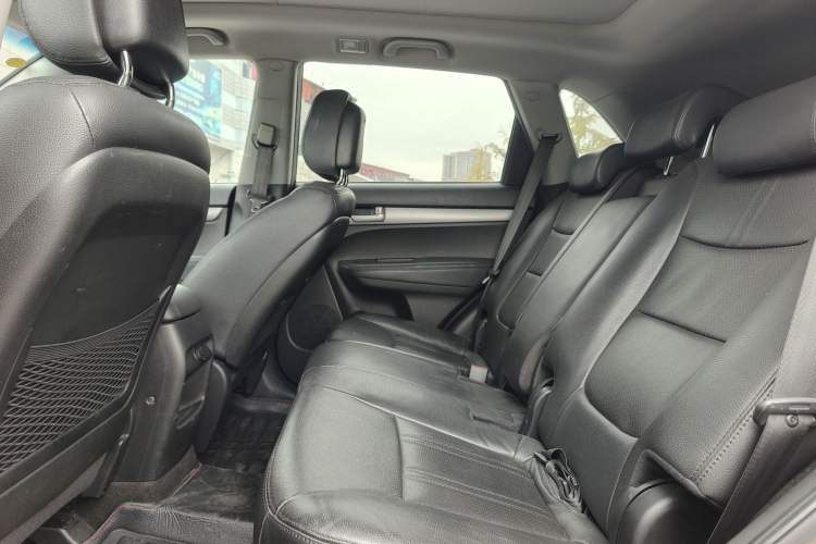 Used Kia Sorento 2013 2.2T 5-Seater Diesel Luxury Edition Interior 2