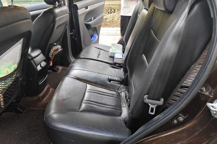 Used Kia Sorento 2013 2.2T 7-seat Diesel Luxury Edition Interior 4