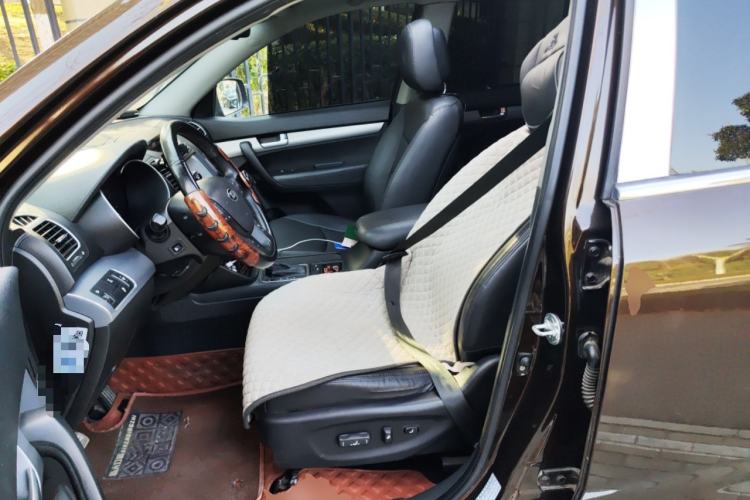 Used Kia Sorento 2013 2.4L 7-Seater Gasoline Luxury Version China IV Standard Left Front Seat