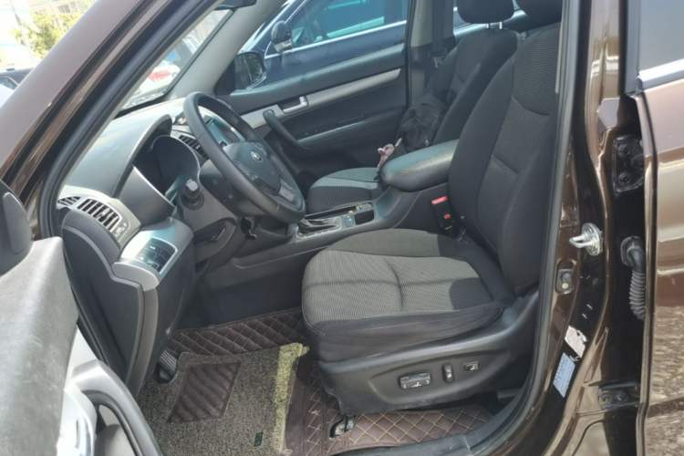 Used Kia Sorento 2013 2.2T 5-Seater Diesel Comfort Edition Left Front Seat