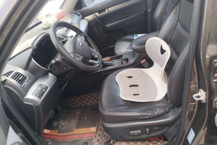 Used Kia Sorento 2013 2.4L 7-Seater Gasoline Luxury Version China IV Standard Left Front Seat