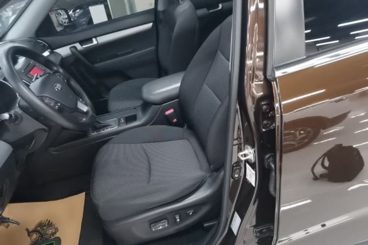 Used Kia Sorento 2013 2.2T 5-Seater Diesel Comfort Edition Left Front Seat