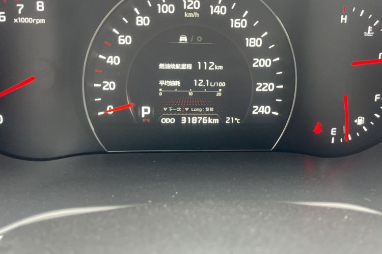 Used Kia Sorento 2013 2.4L 5-Seater Gasoline Comfort Version China IV Standard Odometer Close Up