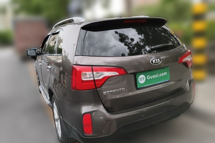 Used Kia Sorento 2013 2.4L 7-seat Gasoline Luxury Edition Rear Left 45 Deg