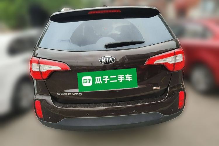 Used Kia Sorento 2013 2.4L 7-Seater Gasoline Luxury Version China IV Standard Rear