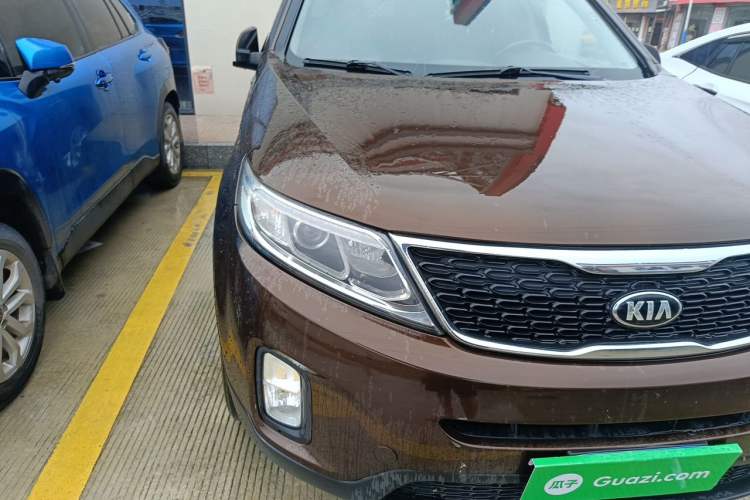Used Kia Sorento 2013 2.2T 7-Seater Diesel Supreme Edition Right Front Headlight