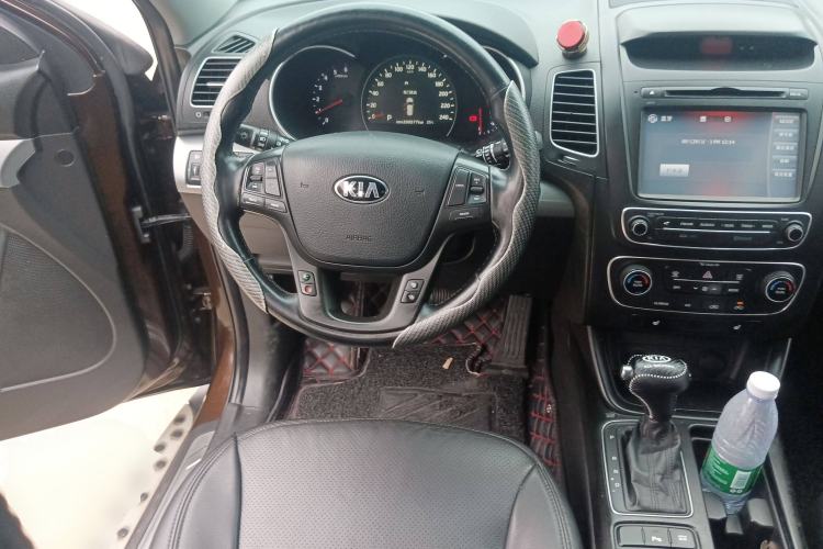 Used Kia Sorento 2013 2.2T 7-seat Diesel Luxury Edition Steering Wheel