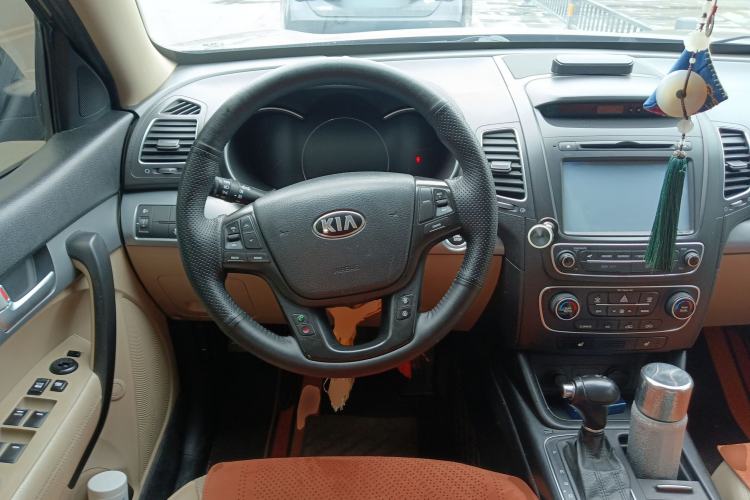 Used Kia Sorento 2013 2.2T 7-seat Diesel Luxury Edition Steering Wheel