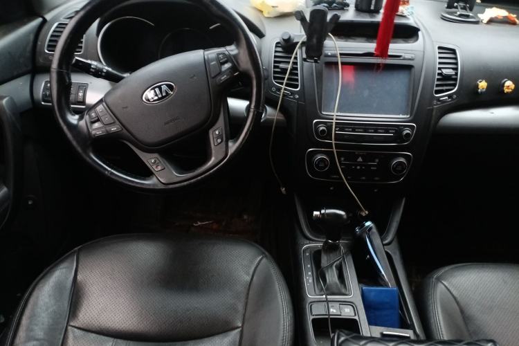 Used Kia Sorento 2013 2.2T 7-seat Diesel Luxury Edition Steering Wheel