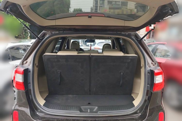 Used Kia Sorento 2013 2.4L 7-Seater Gasoline Luxury Version China IV Standard Trunk
