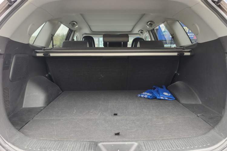 Used Kia Sorento 2013 2.2T 5-Seater Diesel Luxury Edition Trunk