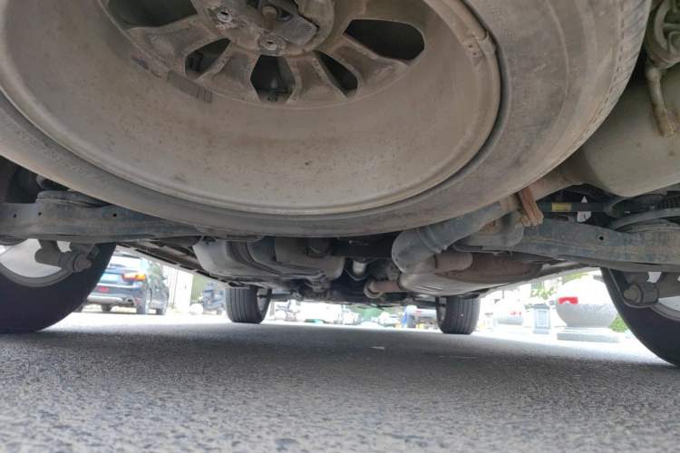 Used Kia Sorento 2013 2.4L 5-Seater Gasoline Comfort Version China IV Standard Chassis Rear