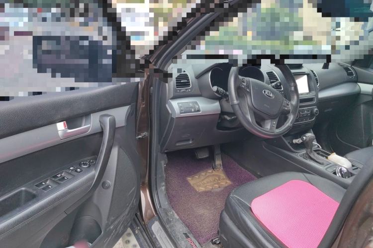 Used Kia Sorento 2013 2.4L 5-Seater Gasoline Comfort Version China IV Standard Driver Seat