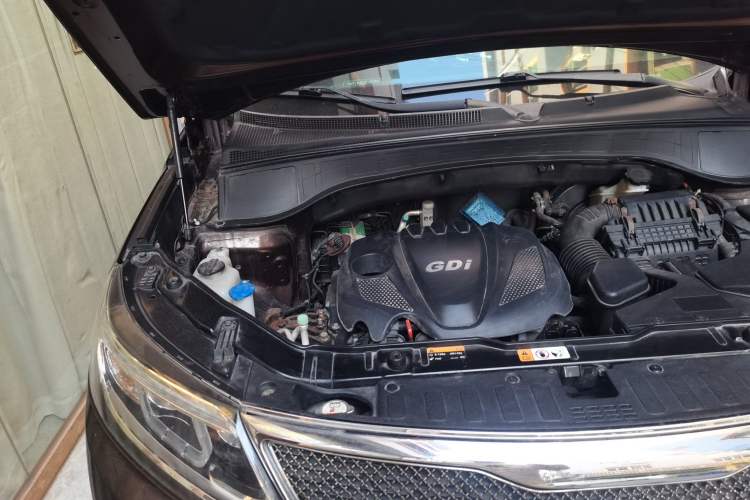 Used Kia Sorento 2013 2.4L 7-Seater Gasoline Comfort Version China IV Standard Engine Bay Right