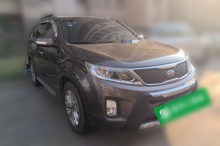 Used Kia Sorento 2013 2.2T 7-seat Diesel Luxury Edition Front Right 45 Deg