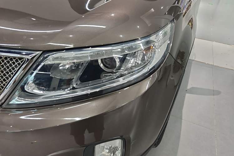 Used Kia Sorento 2013 2.4L 7-Seater Gasoline Comfort Version China IV Standard Left Front Headlight