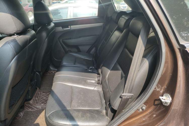 Used Kia Sorento 2013 2.4L 5-Seater Gasoline Comfort Version China IV Standard Left Rear Seat