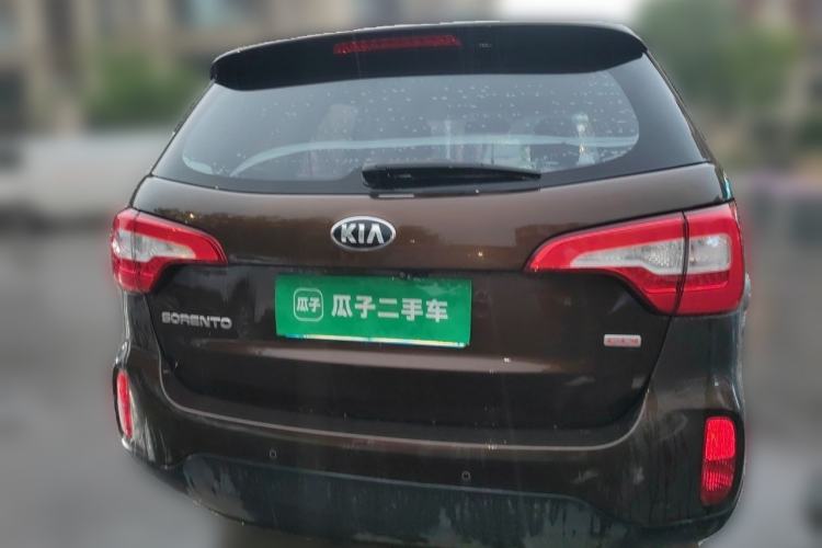 Used Kia Sorento 2013 2.4L 5-Seater Gasoline Comfort Version China IV Standard Rear