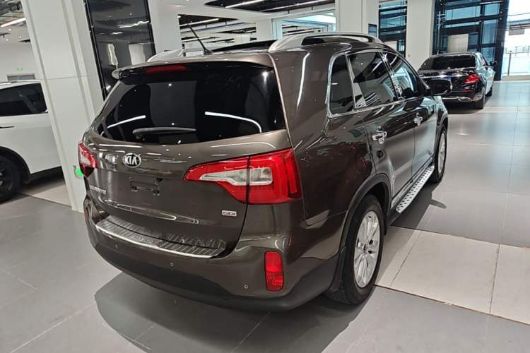 Used Kia Sorento 2013 2.4L 7-Seater Gasoline Comfort Version China IV Standard Rear Right 45 Deg