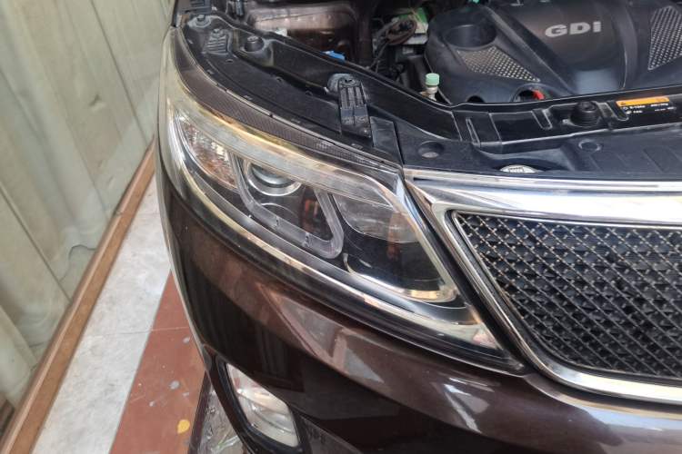 Used Kia Sorento 2013 2.4L 7-Seater Gasoline Comfort Version China IV Standard Right Front Headlight