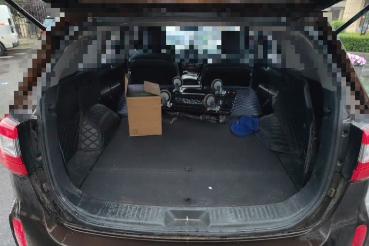 Used Kia Sorento 2013 2.4L 5-Seater Gasoline Comfort Version China IV Standard Trunk