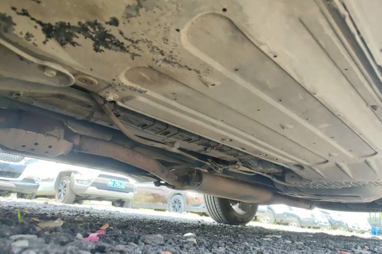 Used Kia Sorento 2013 2.4L 7-Seater Gasoline Comfort Version China IV Standard Chassis Front Left