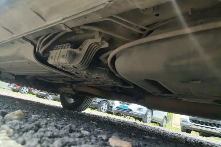 Used Kia Sorento 2013 2.4L 7-Seater Gasoline Comfort Version China IV Standard Chassis Rear Left