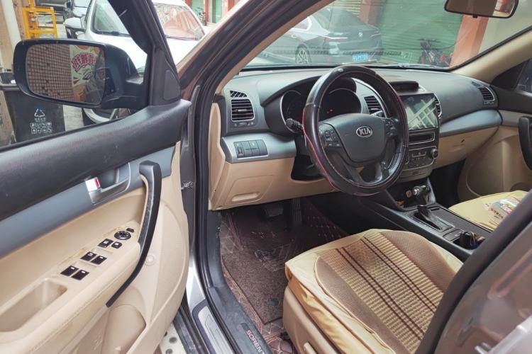 Used Kia Sorento 2013 2.2T 5-Seater Diesel Comfort Edition Driver Seat