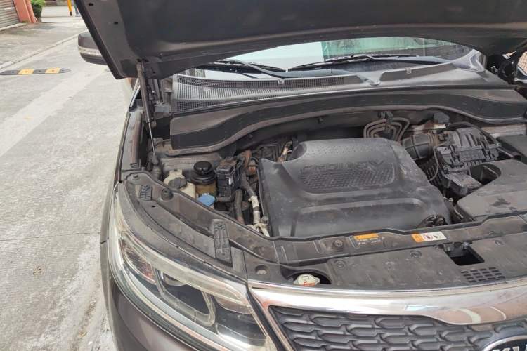 Used Kia Sorento 2013 2.2T 5-Seater Diesel Comfort Edition Engine Bay Right